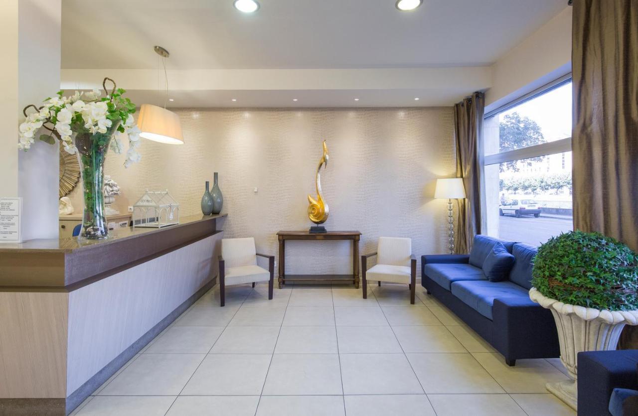 Hotel Miramont Lourdes Buitenkant foto